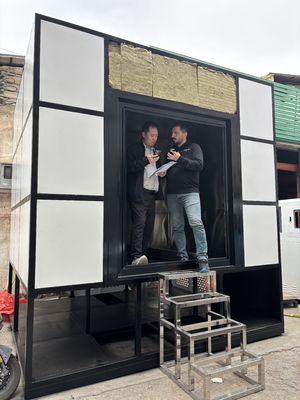 เครื่องทดสอบไอโซเลเตอร์ประกอบ 2Kw พร้อมการสนับสนุนการปรับปรุงซอฟต์แวร์ที่กําหนดเอง