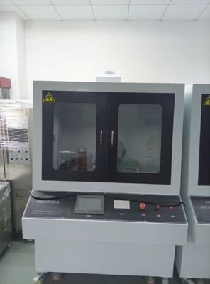 เครื่องทดสอบความแข็งแรงทางไฟฟ้าของวัสดุประกอบความละเอียดสูง 220V ที่แข็งแกร่ง ด้วยการวัดแรงดัน ≤ 5%